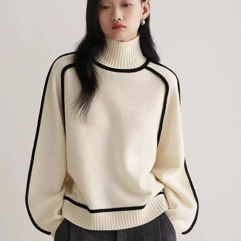 Amelie - Turtleneck sweater