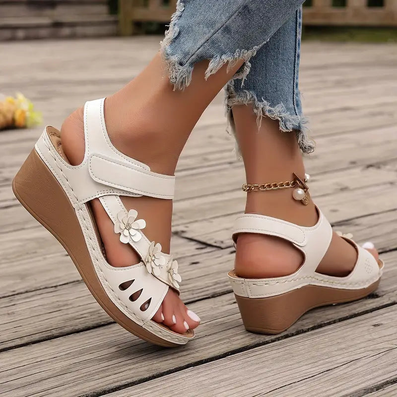 Sandy - Women's soft sole floral platform sandals