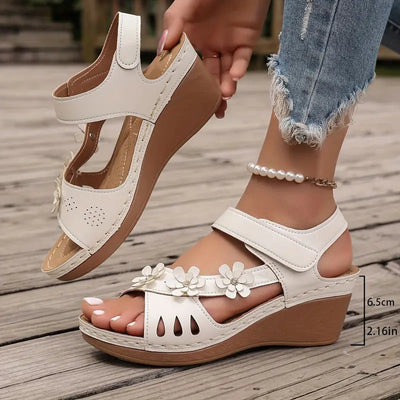 Sandy - Women's soft sole floral platform sandals