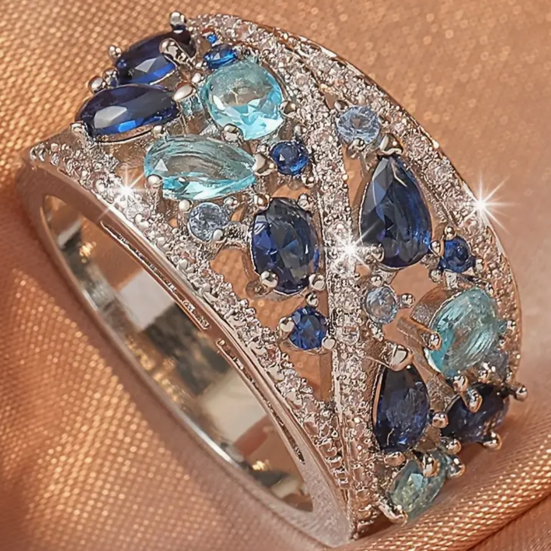 Vintage blue zirconia ring